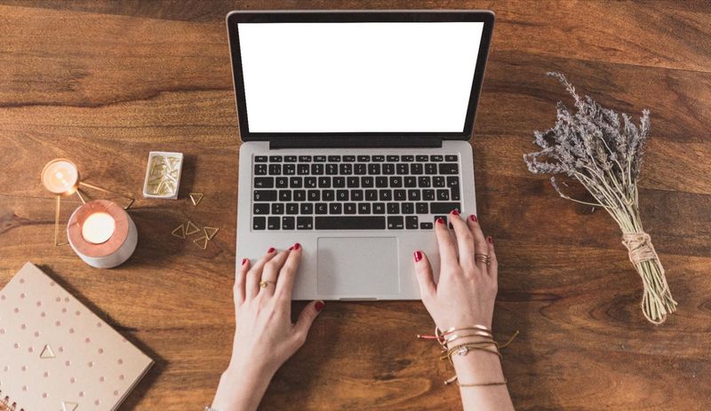 Was ist ein Ghostwriter und wie arbeitet man mit einem für seinen Blog zusammen?